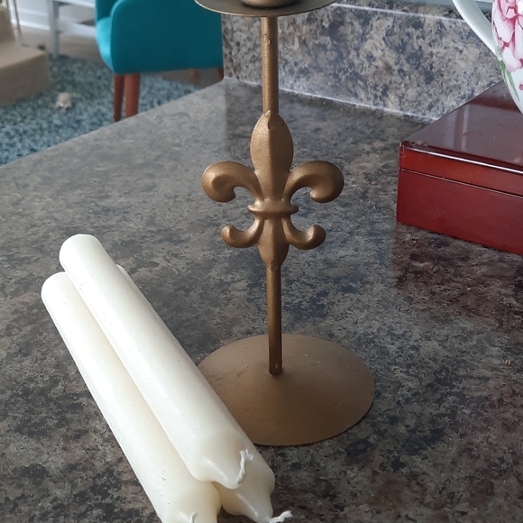 💥5 for 35$💥 Candle holder with Fleur-de-lis - Picture 2 of 3